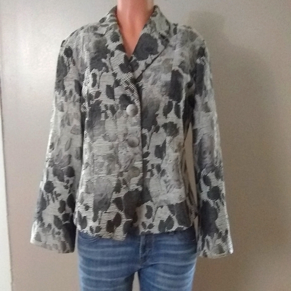 Coldwater Creek Jackets & Blazers - Coldwater Creek Embroidered Jacket Size 16